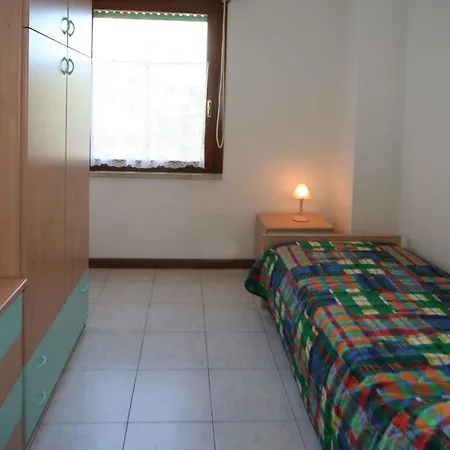 Apartments In Lignano Sabbiadoro 42741 Apartamento