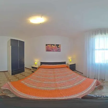 Apartamento Apartments In Lignano Sabbiadoro 42741